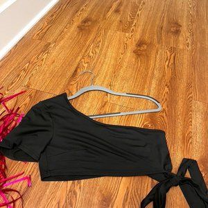 SHEIN black one shoulder tie top